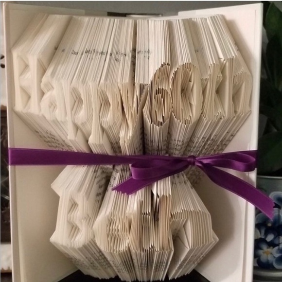 𝘾𝙪𝙨𝙩𝙤𝙢𝙞𝙯𝙚 𝙋𝙚𝙧𝙨𝙤𝙣𝙖𝙡𝙞𝙯𝙚 𝘽𝙤𝙤𝙠 𝙁𝙤𝙡𝙙𝙞𝙣𝙜 𝙂𝙞𝙛𝙩𝙨! 🎁 - Picture 12 of 16